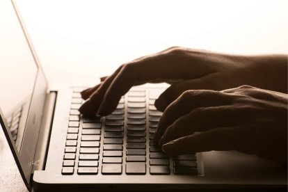 La IA permite crear música sólo escribiendo instrucciones en una plataforma