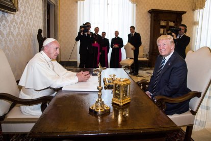 El papa Francisco y Donald Trump