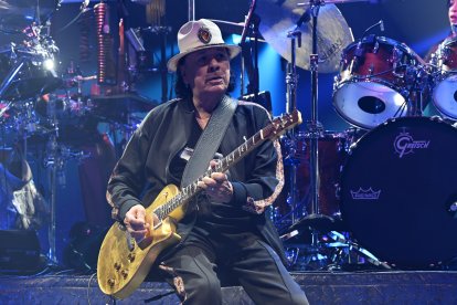 Carlos Santana