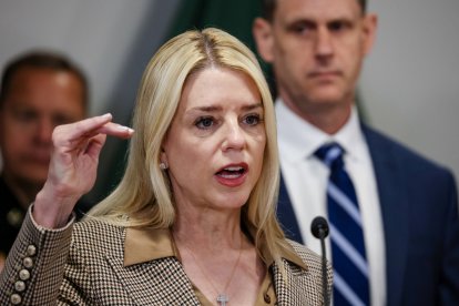 Attorney General Bondi in Florida/ Eva Marie Uzcategui