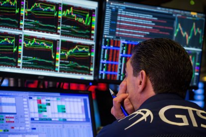 A reference image from the New York Stock Exchange