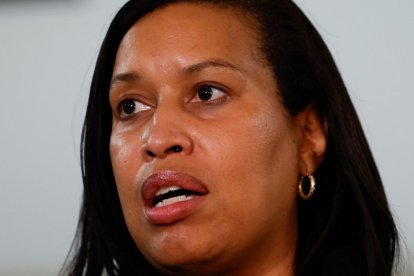 La alcaldesa de Washington D. C., Muriel Bowser