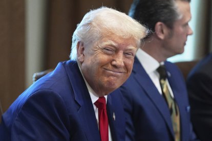 Trump en una reunión de gabinete/ Evan Vucci