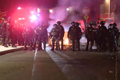 Policías estatales de Washington desplegados en la UW