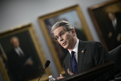 Scott Bessent, compareciendo en la Cámara de Representantes