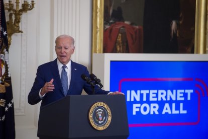 Joe Biden presenta planes de internet de alta velocidad