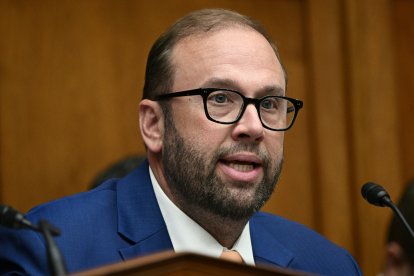 Smith on Capitol Hill/ Brendan Smialowski