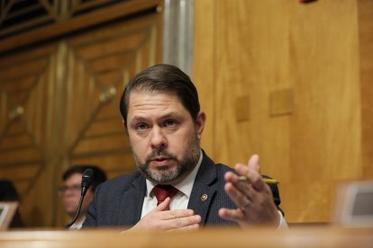 Senator Gallego on Capitol Hill/ Jemal Countess.