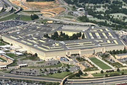 Pentagon building/ Daniel Slim