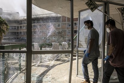 Una sala de emergencias en el Hospital Sorokatras un ataque de misiles en Beersheba