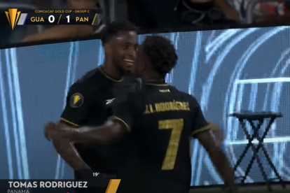 Panama celebrates the goal
