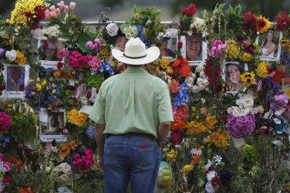 Memorial a las víctimas de las inundaciones