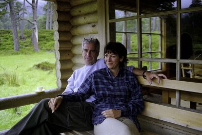 Jeffrey Epstein y Ghislaine Maxwell