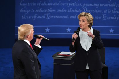 Trump y Clinton debaten en 2016