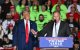 Rogers con Trump en la Universidad de Saginaw Valley/ Jim Watson