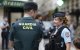 Un guardia civil de espaldas