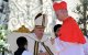El papa Francisco eleva a cardenal al prefecto estadounidense del Dicasterio para los Obispos Robert Francis Prevost durante el consistorio para crear 21 nuevos cardenales en la plaza de San Pedro del Vaticano el 30 de septiembre de 2023. Robert Francis Prevost fue elegido el 8 de mayo de 2025 primer papa de Estados Unidos, anunció el Vaticano. Moderado, cercano al Papa Francisco y misionero durante años en Perú, se convertirá en el 267º pontífice de la Iglesia católica, con el nombre de León XIV.