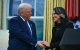 Donald Trump y Tulsi Gabbard en el Salón Oval/ Andrew Caballero- Reynolds