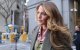 La actriz Blake Lively saliendo de la corte en plena batalla contra Baldoni