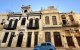 Un clásico automóvil americano es visto en una calle de La Habana (Archivo)