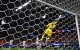 El portero de Cabo Verde, el número 01, Vozinha, realiza una parada durante el partido de fútbol del Grupo H del Mundial de 2026 entre España y Cabo Verde, disputado en el Estadio de Atlanta, en Atlanta, el 15 de junio de 2026.