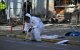 Policía trabaja fuera del edificio del Ministerio de Agricultura, donde se realizó una explosión controlada de una bomba