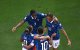 Kylian Mbappé, número 10, celebra el tercer gol de su equipo junto a Ousmane Dembélé, número 7, y Bradley Barcola