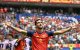 Mikel Merino celebra el tanto del triunfo ante Bélgica