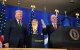 Donald Trump y Gianni Infantino en una conferencia de prensa este viernes