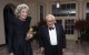 Henry Kissinger y su esposa Nancy llegan a la Casa Blanca para asistir a una cena de Estado.