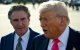 Doug Burgum, secretario del Interior, junto a Donald Trump/ Andrew Caballero- Reynolds