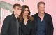 (De derecha a izquierda) El empresario estadounidense Rande Gerber, la modelo y actriz estadounidense Cindy Crawford y su hijo, el modelo estadounidense Presley Walker Gerber, asisten al estreno de la serie «Palm Royale» de Apple TV+ en el Samuel Goldwyn Theatre de Beverly Hills, California, el 14 de marzo de 2024.