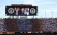 El presidente Donald Trump disfruta de un partido de fútbol americano universitario en Knoxville, Tennessee, el 26 de septiembre de 2026.