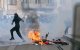 Un manifestante en Clermont-Ferrand, Francia