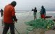 Los pescadores artesanales del Pacífico oriental sufren el impacto del calentamiento oceánico provocado por el fenómeno de El Niño