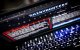 El logotipo del FBI y el sitio web Shinyhunters en la dark web, donde el grupo de hackers afirma haber hackeado al FBI (Ilustración)