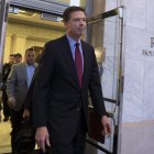 Comey saliendo del edificio Rayburn de la Cámara/ Alex Edelman