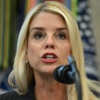 La fiscal general de Estados Unidos, Pam Bondi