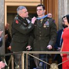 El suboficial jefe Eric Slover recibe la Medalla de Honor del Congreso