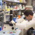 Laboratorio clínico para pruebas de cáncer en EEUU (Archivo)