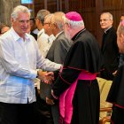 Miguel Diaz Canel y el enviado del Vaticano, arzobispo Paul Richard Gallagher