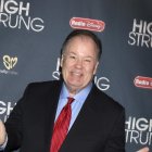 Dennis Haskins en el estreno de 'High Strung'