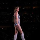 La cantante Taylor Swift durante la actuación que realizó el 9 de agosto dentro de su 'Eras Tour'.