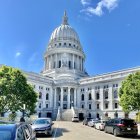 Capitolio de Wisconsin, sede la Cámara estatal, el Senado estatal y el Tribunal Supremo del estado.