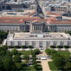 Vista aérea del National Museum of American History, donde se realizó la muestra 'Presente'.