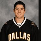 El exjugador de la NHL Raymond Sawada