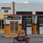 Servicentro Oro Negro gas station in Cienfuegos, Cuba