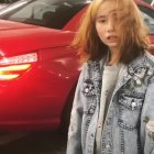 Captura de pantalla de un vídeo publicado por New York Post con imágenes de Lil Tay en 2018 durante los vídeos que la llevaron a la fama.