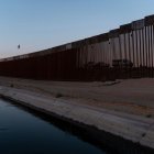 Muro en la frontera con México.