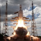 Imagen publicada por ISRO de la misión Chandrayaan-3 durante su lanzamiento hacia el polo sur de la Luna.